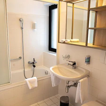 Nessi Hotell Locarno